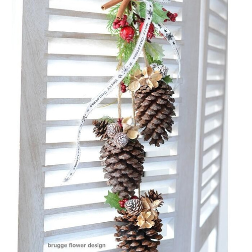 100均材料で「松ぼっくりツリー」を作りました！ クリスマスのハンドメイド・作り方紹介！LEE