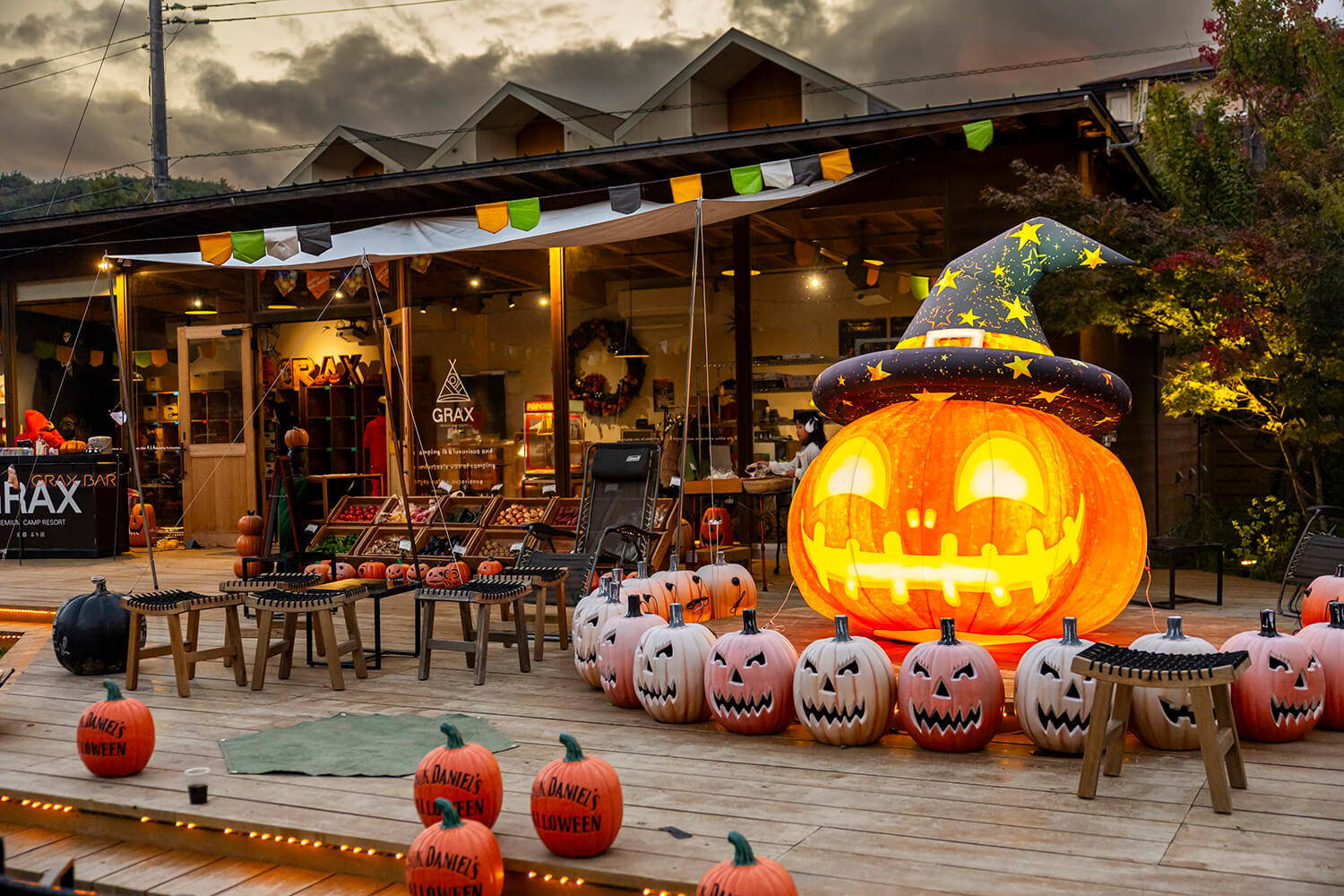 Amazon.co.jp: METBOU ハロウィン 飾り 屋外 8枚セット ハロウィン 装飾 庭 置物 かぼちゃ ハロウィーン 装飾 ガーティーマーカー ハロウィングッズ 飾り ゴースト ハロウィン カボチャ デコレーション : ホーム＆キッチン