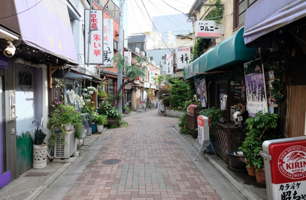 門前仲町『地酒やすだ』昼飲み派にうれしい、持ち込みOKの新・角打ち誕生 – Syupoシュポ