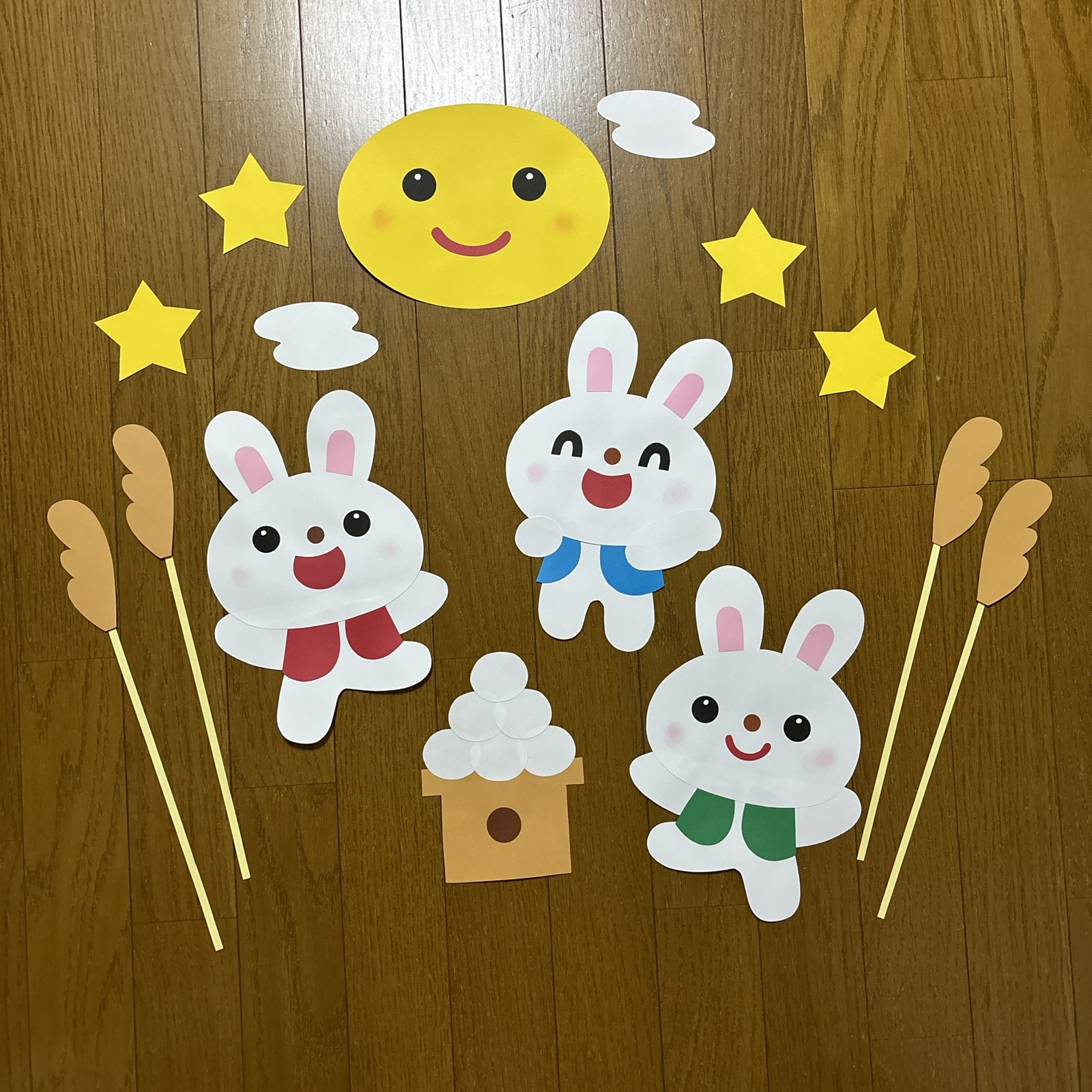 壁面 お月見 壁面飾り『こぎつねたちのお月見♪』保育園 幼稚園小児科等に♪ ペーパークラフト 売買されたオークション情報、Yahoo!オークション 旧ヤフオク!の商品情報をアーカイブ公開 -オークファン aucfan.com