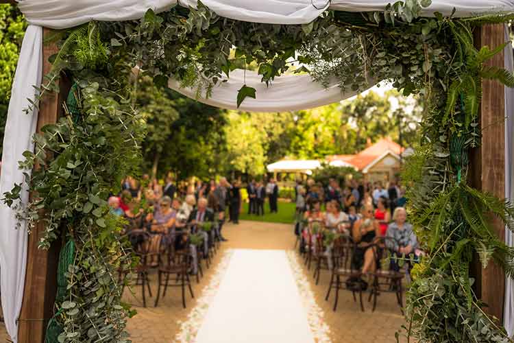 東京で安い！おしゃれなガーデンウェディング人気８選 結婚式場ランキングkiki weddingキキウェディング