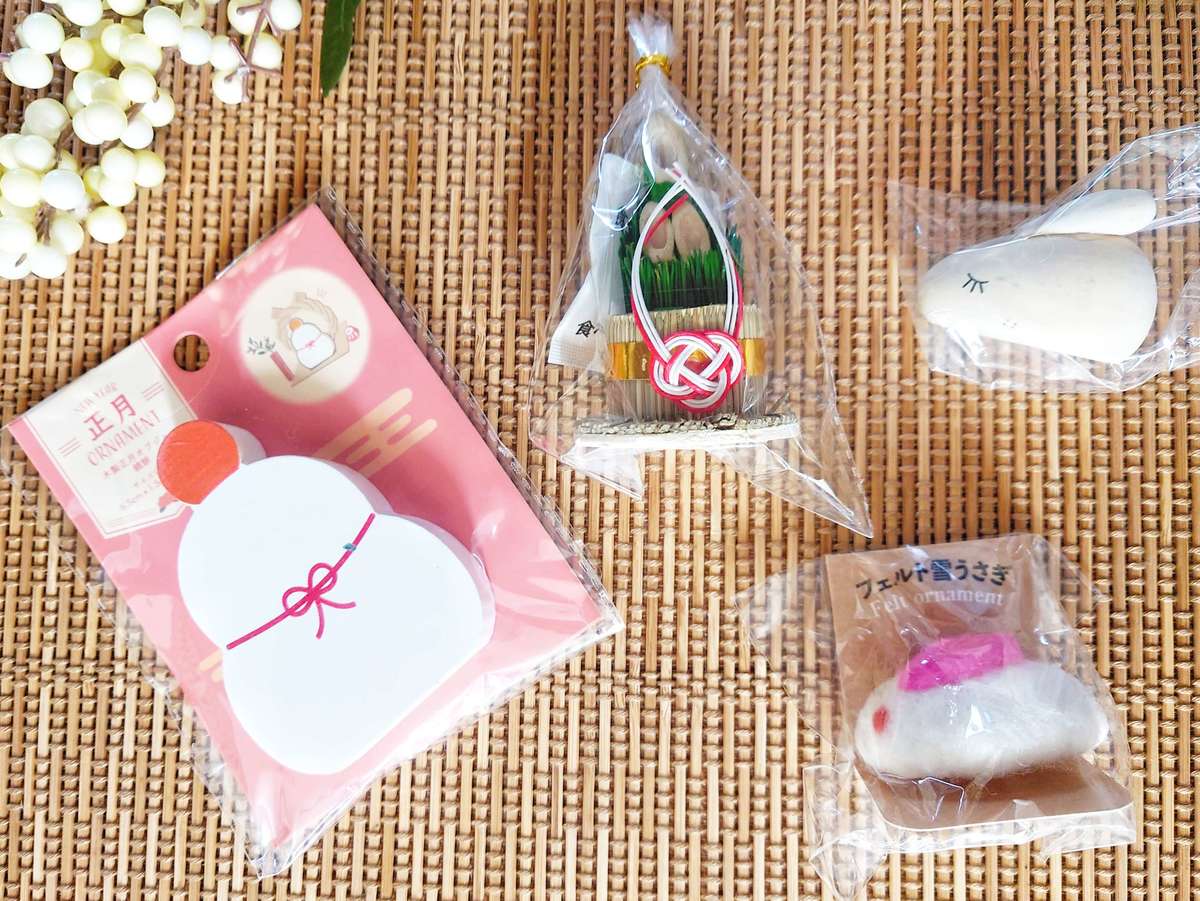 100均セリア『お正月』グッズまとめ！最新2025年の巳年 蛇年 ！ポチ袋、正月飾り、ミニチュアフィギュア、ガネーシャも♡ページ 2