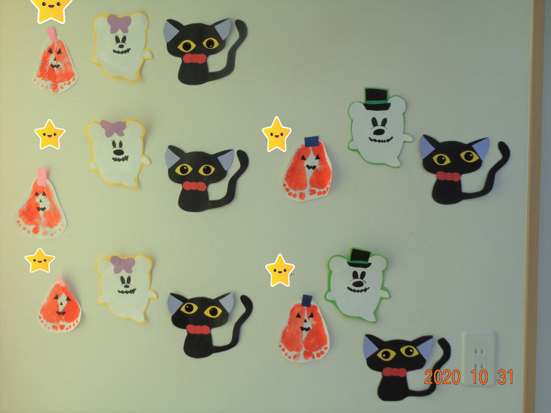 ハロウィン製作👻 1歳児リス組フレッサグループフレッサ保育園姫路保育園来年度入園児募集中 0歳児があと1枠残っております！よろしくお願いします