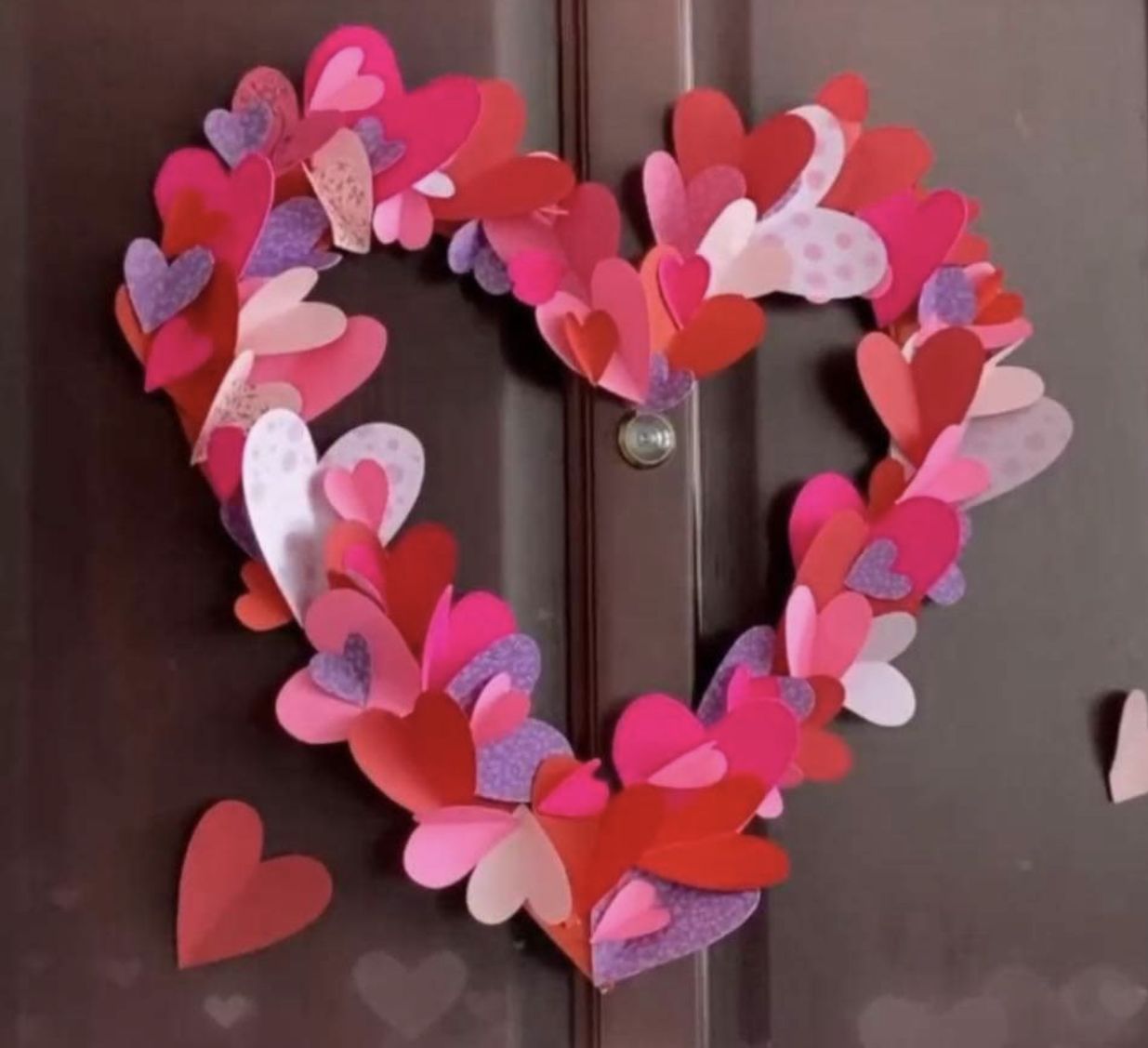 折り紙バレンタインリース ハートモチーフでバレンタインの飾りを作ってみよう