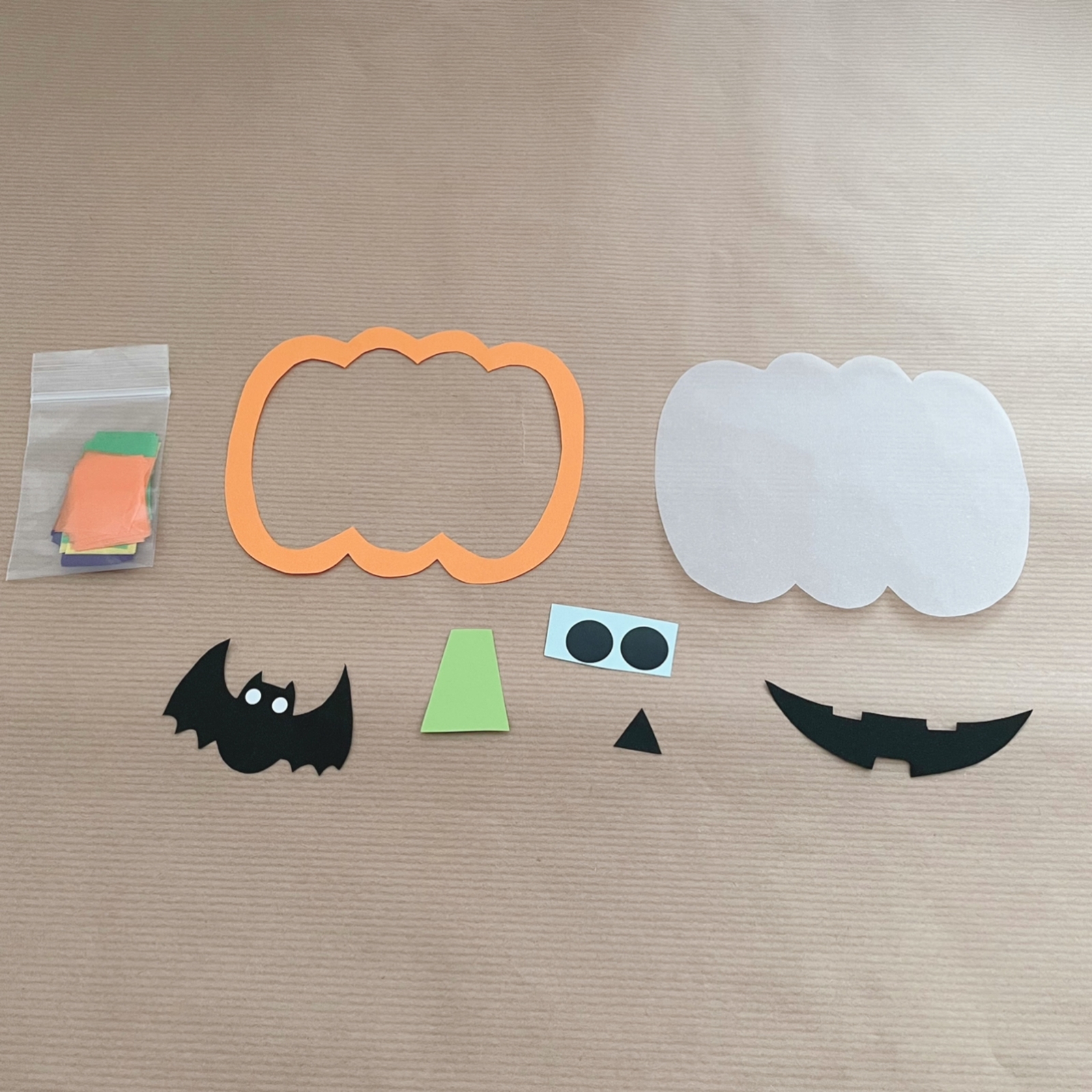 ステンドグラス風ハロウィン工作セット - growcraftminne byGMOペパボ 国内最大級のハンドメイド・手作り通販サイト