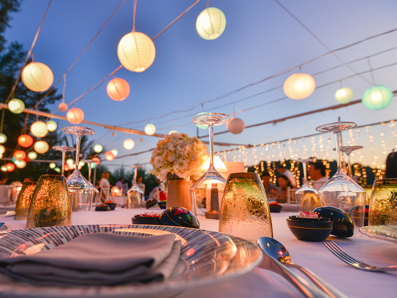 そもそも装花とは？結婚式の会場装花のキホンを知ろう！結婚ラジオ結婚スタイルマガジン