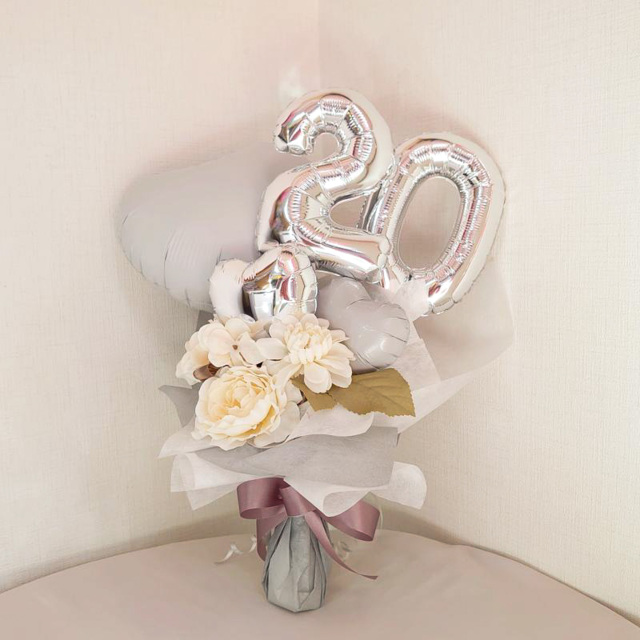 ミニバルーンブーケの作り方！100均の材料でかわいく手作り！ - 株式会社ワッツ