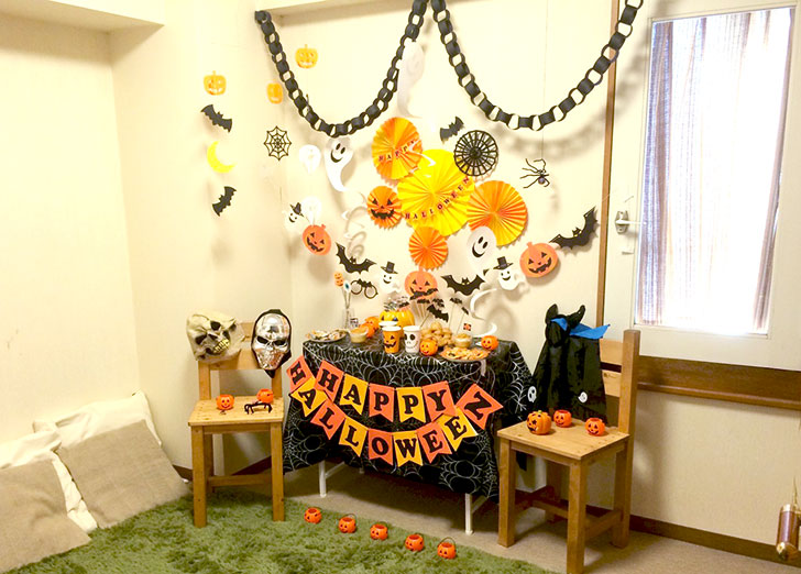 ハロウィンパーティーの飾り付けの実例！手作りグッズや小物で素敵なインテリアにインテリアまとめサイト -LUV INTERIOR