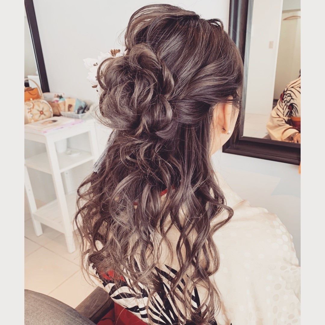 ショートヘア向け結婚式のお呼ばれヘア。気になるスタイルマナーとセルフアレンジ速習法ホットペッパービューティーマガジン