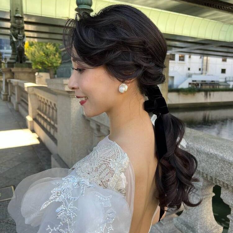 ゆるふわローポニー リボンアレンジ 結婚式ヘア：L194764613ヘアー アイス カンナ HAIR ICICanna のヘアスタイルホットペッパービューティ