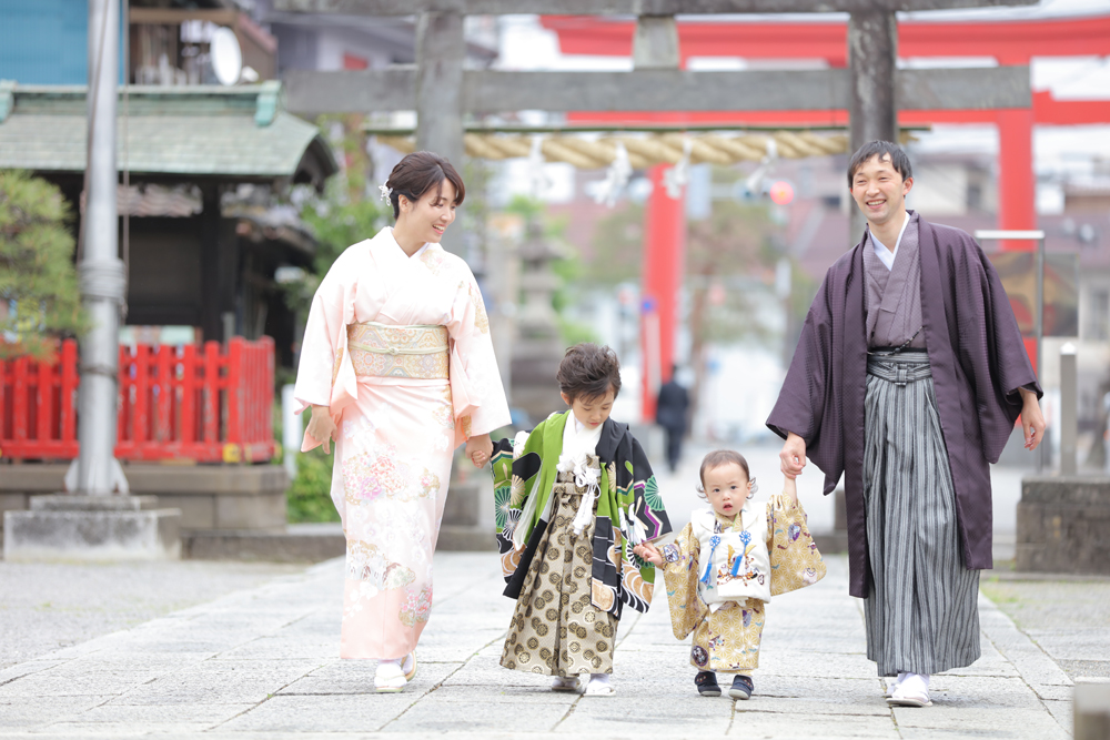 七五三のお祝いはどうする？マナーやお祝い金の相場などを紹介LOVEGRAPH Journal