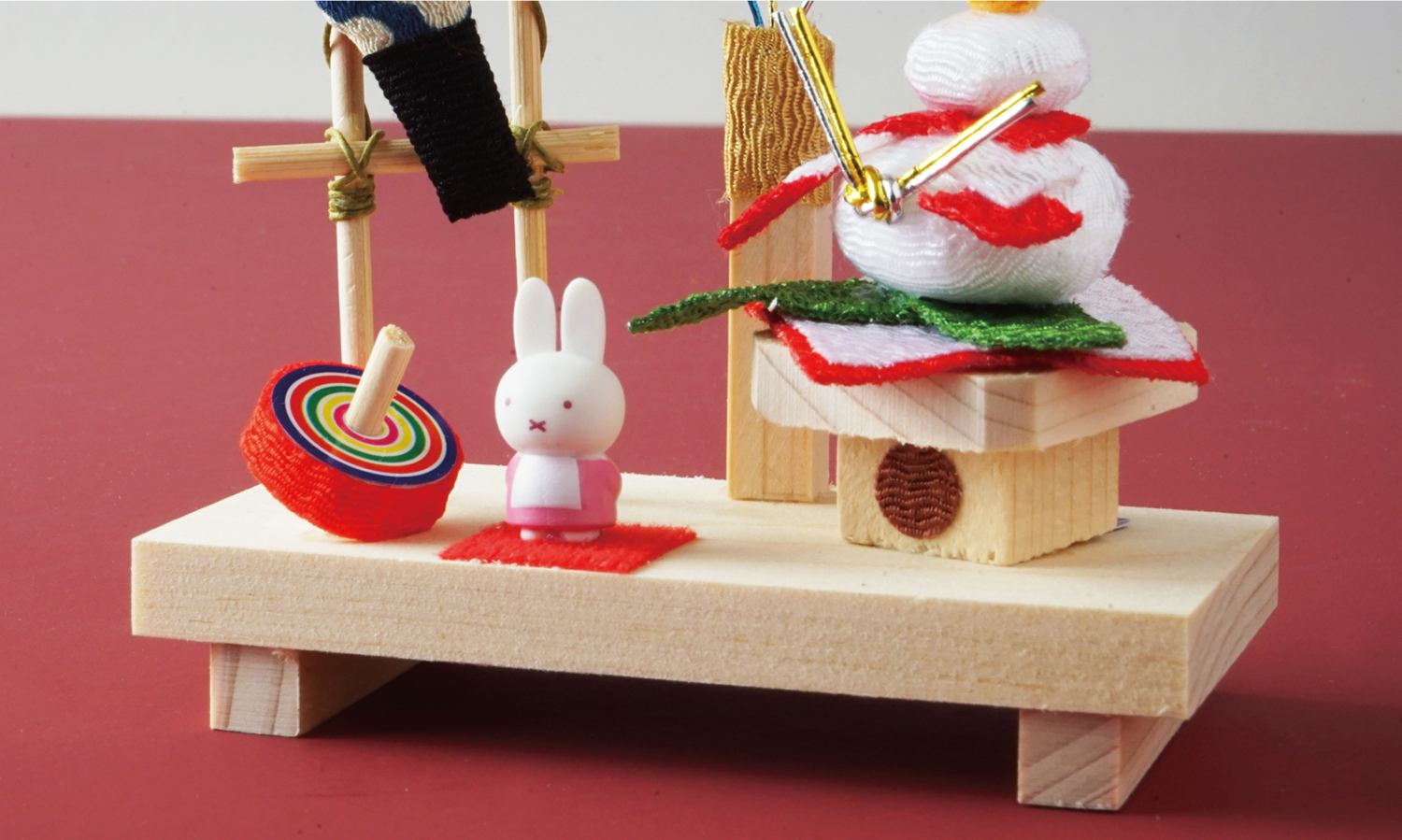 ミッフィおやつ堂 ぬいぐるみ みっふぃーおやつ堂」お正月かざりやミッフィーの顔