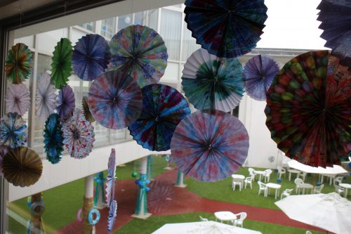 夏 江戸風鈴 納涼 ガラス 手作り風鈴 澄んだ音 風鈴祭り 風鈴まつり 厄除け 幸運をもたらす 屋根飾り卸売・問屋・仕入れの専門サイト NETSEA