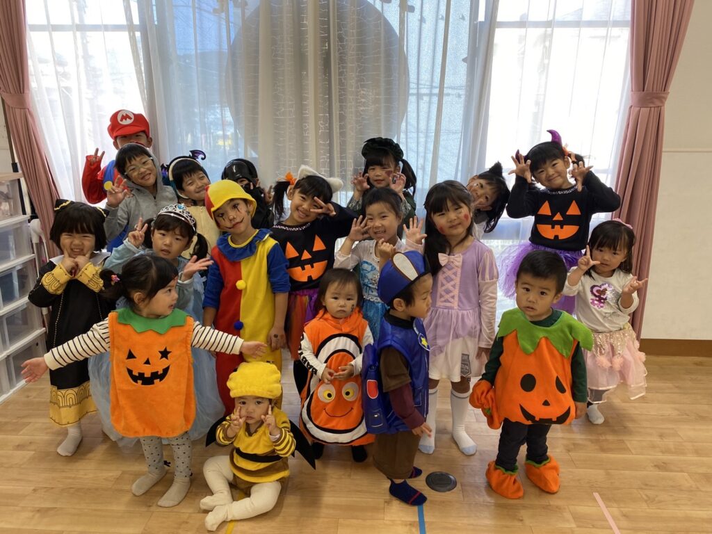 保育園の手作りハロウィン衣装のアイデア。男の子と女の子に分けて紹介。保育士の転職・採用は 保育士バンク！
