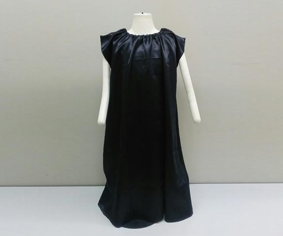 ハロウィンに!魔女っ子ワンピース 型紙 作り方コスプレ衣装 無料型紙 でぃあこす