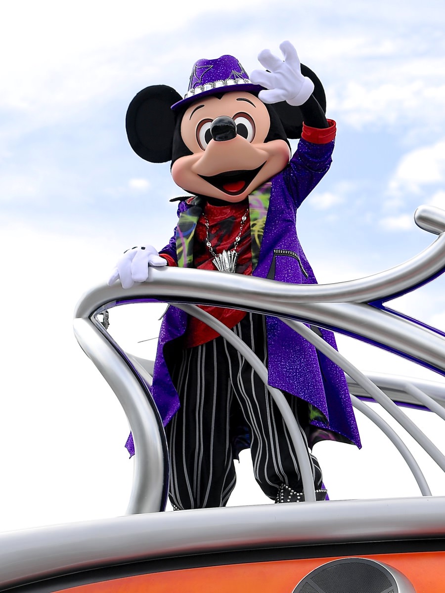 公式東京ディズニーランドのハロウィーン 今年初登場のパレード「ハロウィーン・ポップンライブ」と、ミッキーマウスとミニーマウスの新コスチュームの詳細を初公開！東京ディズニーリゾート・ブログ東京ディズニーリゾート