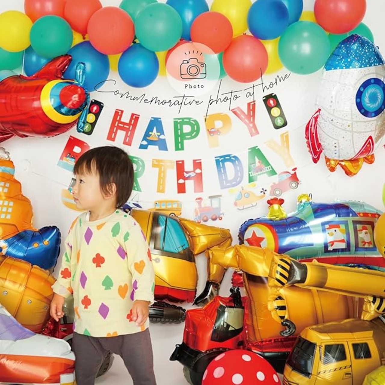 Amazon.co.jp: Hanakaze 2歳 誕生日 飾り付け フェルト生地 2歳女の子誕生日プレセット シンプル おしゃれ バースデー 飾り女の子 男の子 2歳 happy birthday ガーランド、ケーキトッパー、フラッグガーランド、フグボールガーランド ウォールステッカー 写真背景お