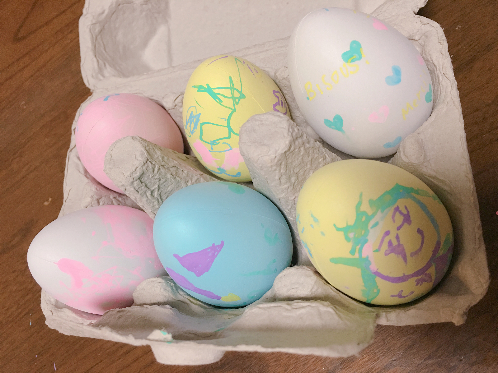 ダイソーディズニーイースターエッグ