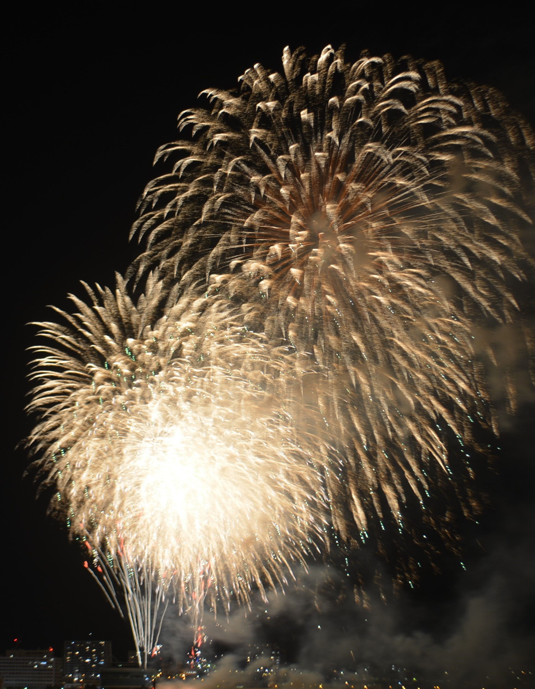 海峡花火大会関門海峡花火大会10313000504 の写真・イラスト素材アマナイメージズ