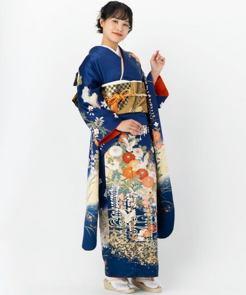 振袖 正絹 鶴と波模様の伝統的な着物 結婚式 成人式 振袖