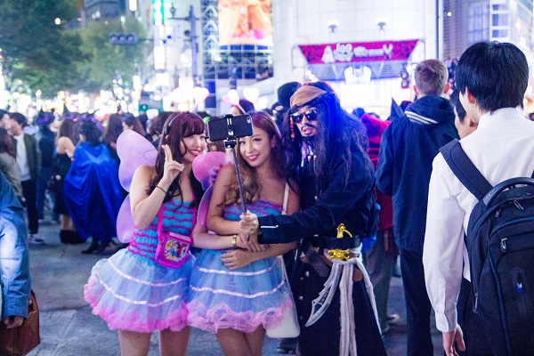 ライブカメラ 渋谷スクランブル交差点 ハロウィーンまであと2日 今の様子は？ Shibuya before Halloween ScrambleCrossing 10月29日