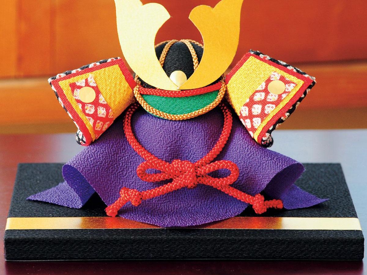 暮らし 子どもの日、子どもにピッタリの紙のサイズで「折り紙カブト」を作ろう - 家電 Watch