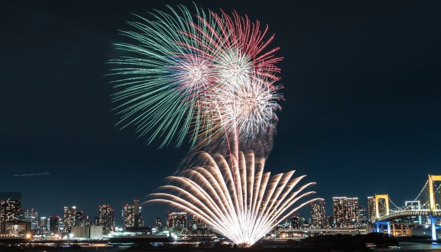 お台場レインボー花火2022 - 東京散歩とカメラ旅