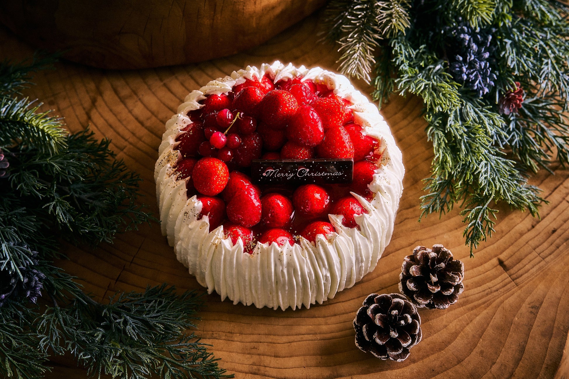 映画『フォーリング・フォー・クリスマス』あらすじ・登場人物・キャスト・流れる曲まとめ！ Netflixtunesfind