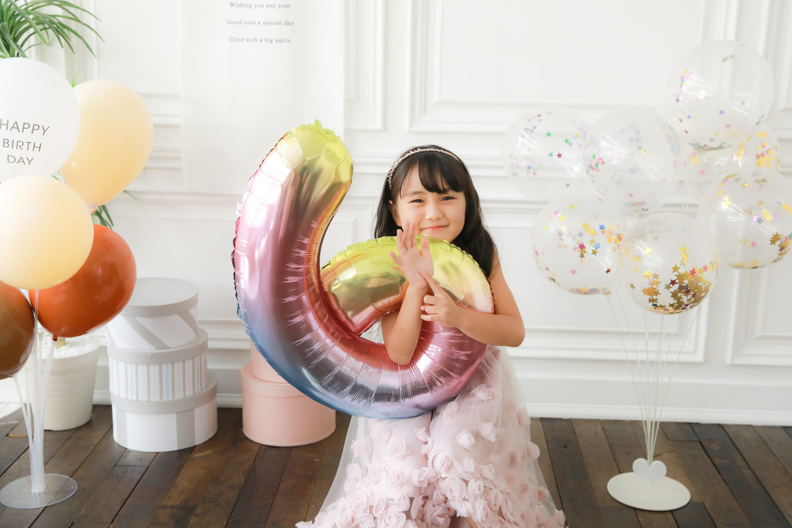 ヘリウムガスなしで風船を浮かせる飾り付けを実践！かかる費用と時間は？祝いログ
