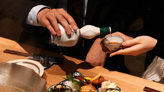 名古屋栄の大人気居酒屋「めしや 浮世ばなれ」の魅力を紹介！TikTok