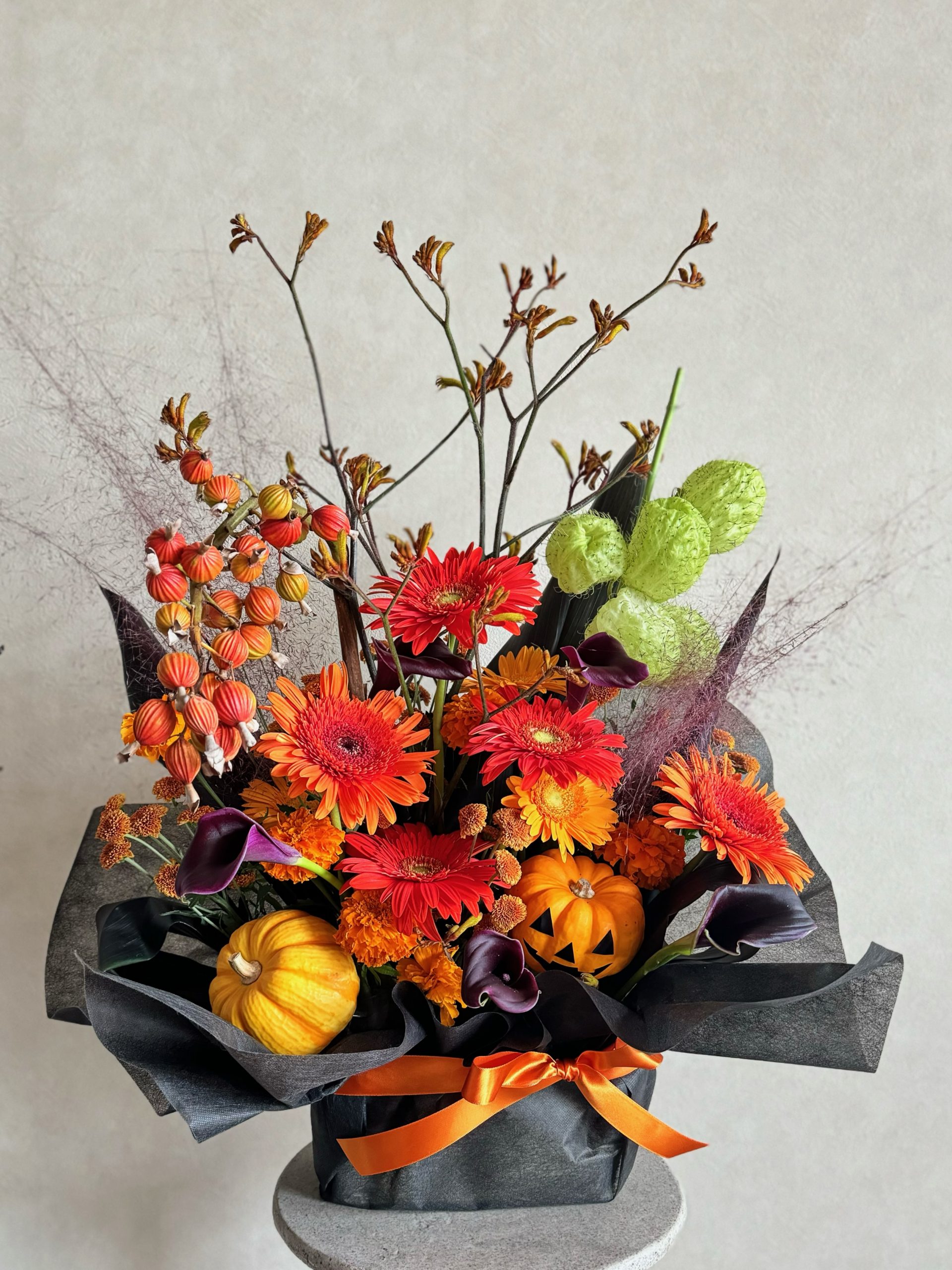 森のハロウィン 造花アレンジメント ハロウィンインテリア アートフラワー nekohana 通販 18251018Creema クリーマ