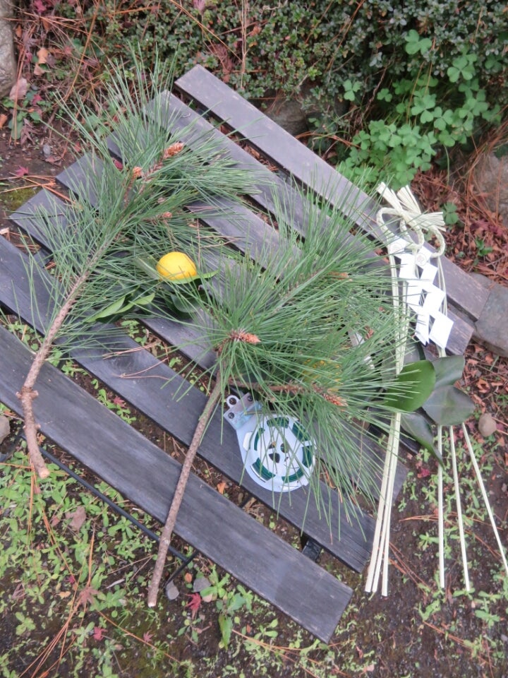 松のお正月スワッグの作り方 キット用レシピ- はなどんやマガジン