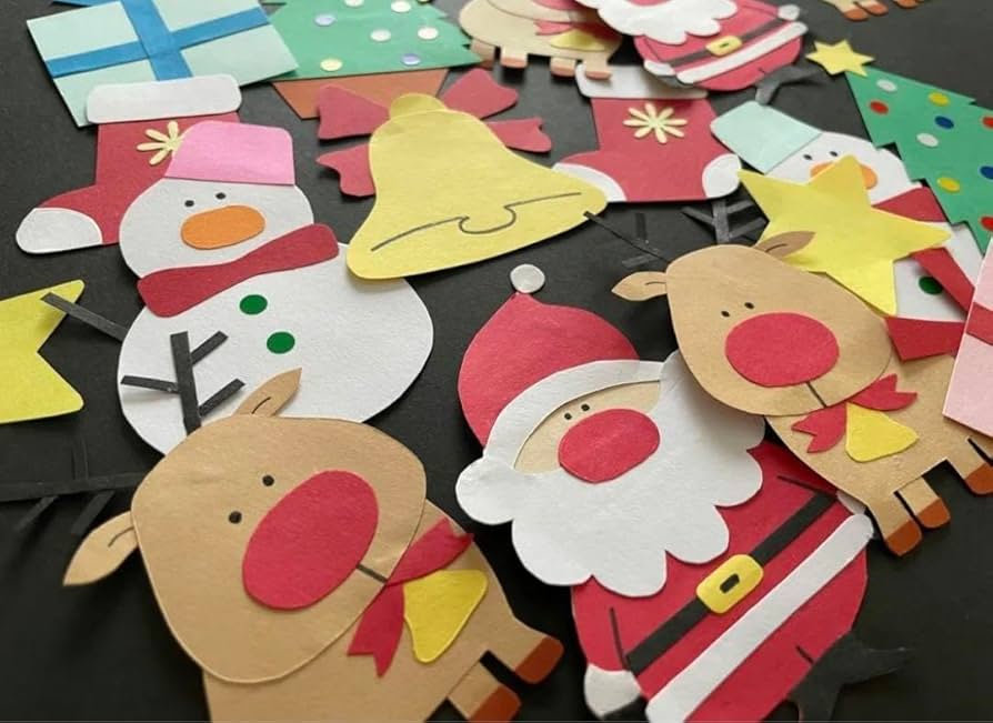 折り紙の吊るし飾り クリスマスver.ブーツとスティックキャンディで飾りつけ♪│子供と楽しむ折り紙・工作