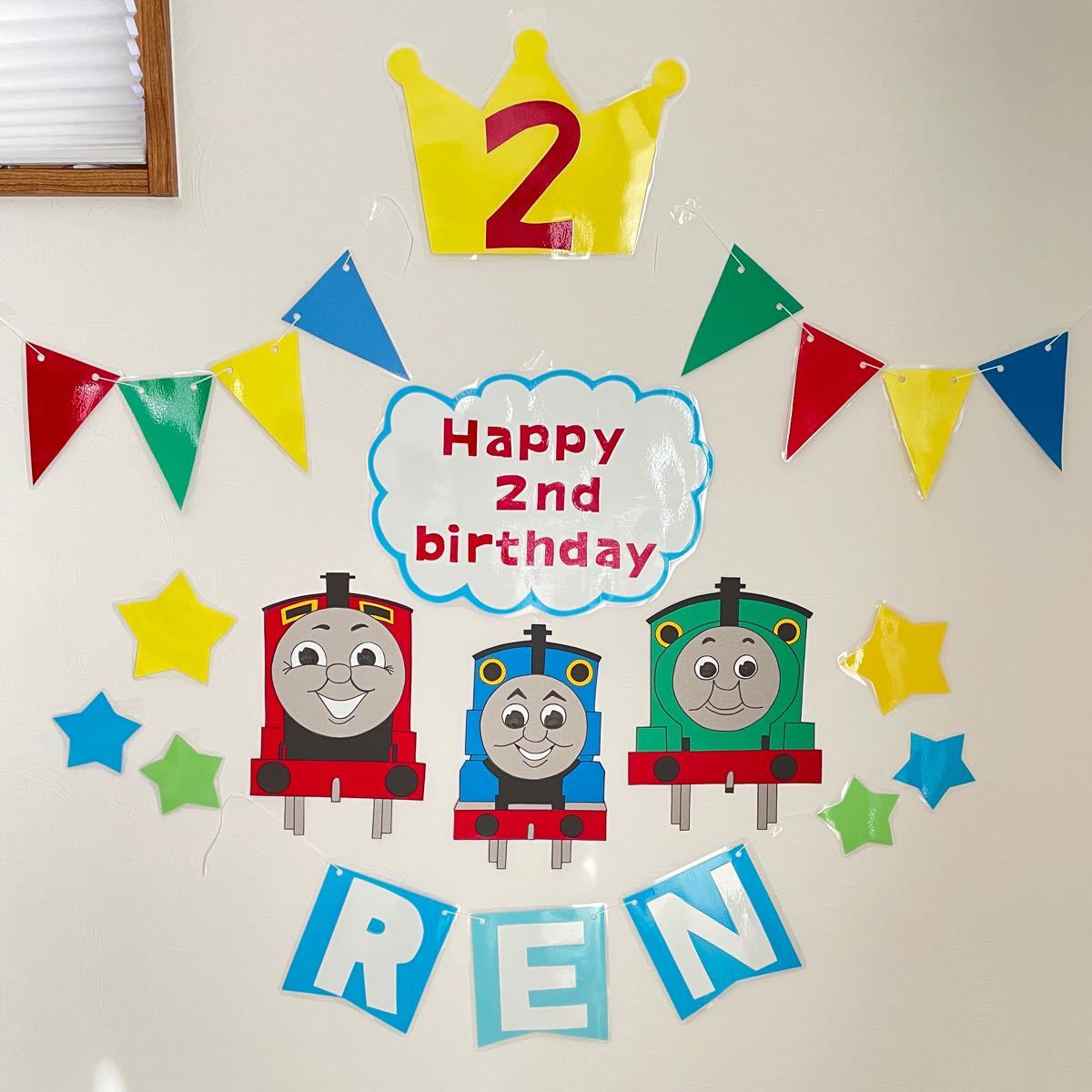 42 件の「トーマス」や「きかんしゃトーマス」のアイデアを見つけましょう2歳 誕生日 飾り付け、バースデーパーティー、誕生日のアイデア など