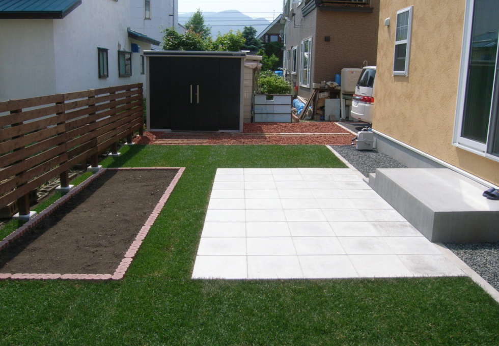 セルフでバーベキュー小屋 進んでますね。 - ◇Let's log life◇