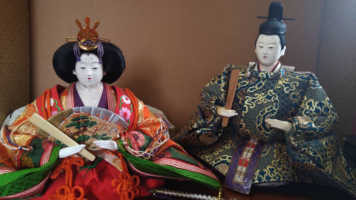 雛人形 大橋弌峰 コンパクト ひな人形 おひなさま 京都 芥子 正絹西陣織 かわいい お雛様 雛 親王飾り 増村人形店 MMN3325 五番 親王飾りおぼこ雛 黄櫨染 京人形 大橋弌峰作 雛人形山本人形本店