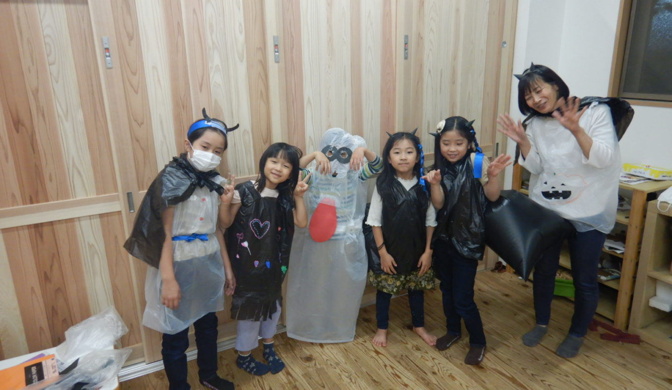 ハロウィンの衣装づくり