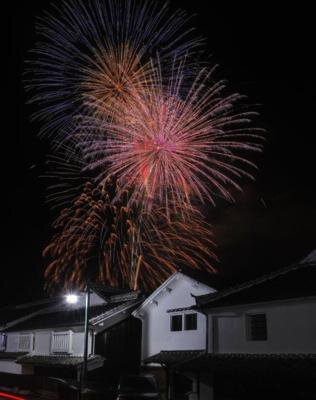 上田 道と川の駅おとぎの里 花火大会 塩田平の夏まつり 第44回武石夏まつり 花火 長野県 花市 花火大会 Fireworks Live nagano道の駅花火大会 mitinoeki 一斉開催 - YouTube