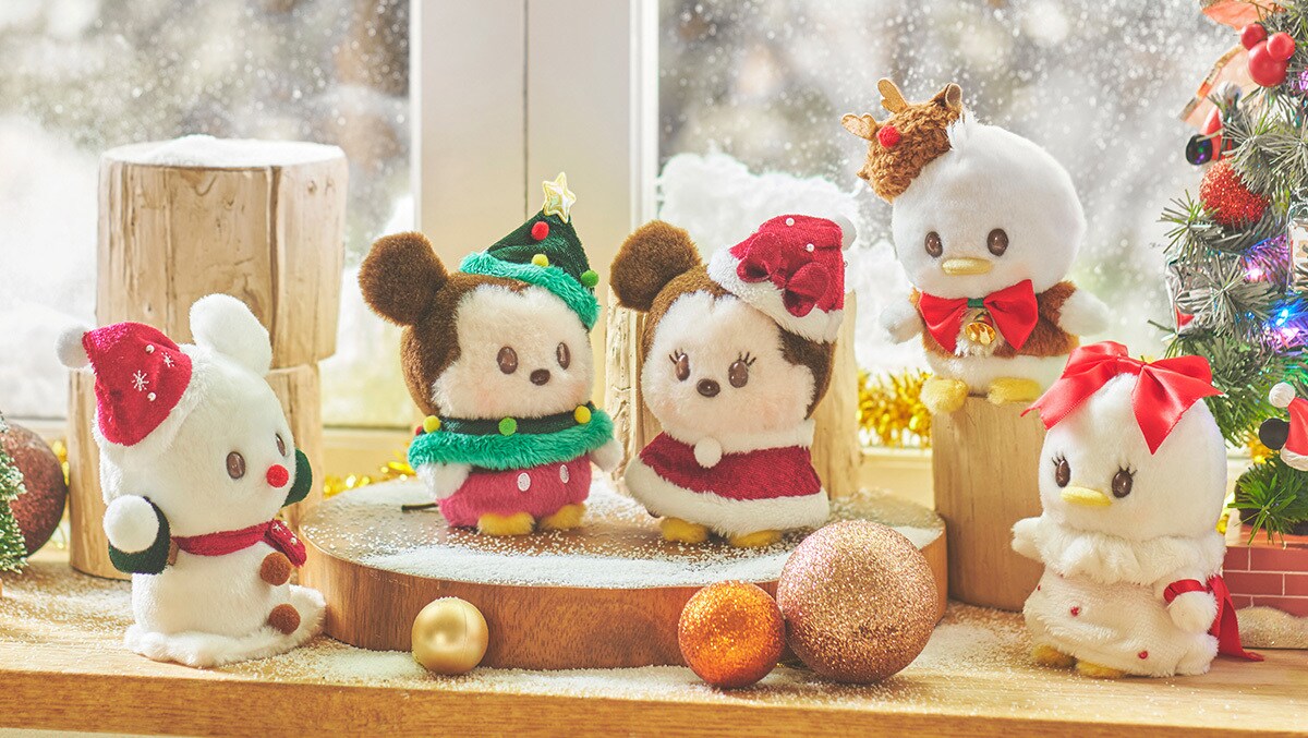 サンタ帽とボレロでおめかし！セガプライズ ディズニー「DISNEY CHARACTERS & y♡u ​クリスマスキーチェーンマスコット」