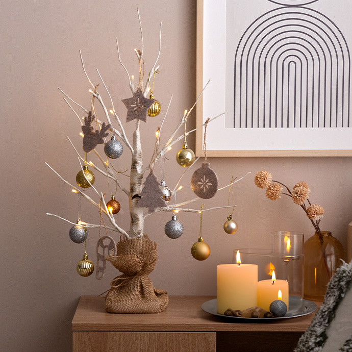 もみの木の生枝を買ってクリスマスツリーゆうゆうIN 香港