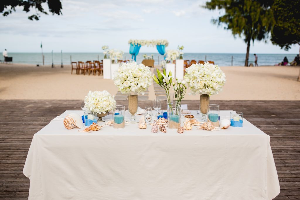 カラー別テーブルコーディネート特集！ブランレヴュー宇都宮アクアテラス栃木県宇都宮市インターパークの結婚式場・ゲストハウス 公式