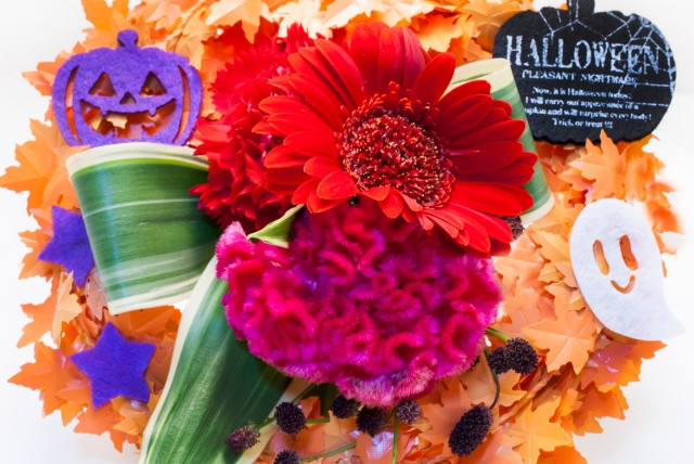 もうすぐハロウィン！100円ショップで簡単手作りリース季節を楽しく快適に過ごしたい