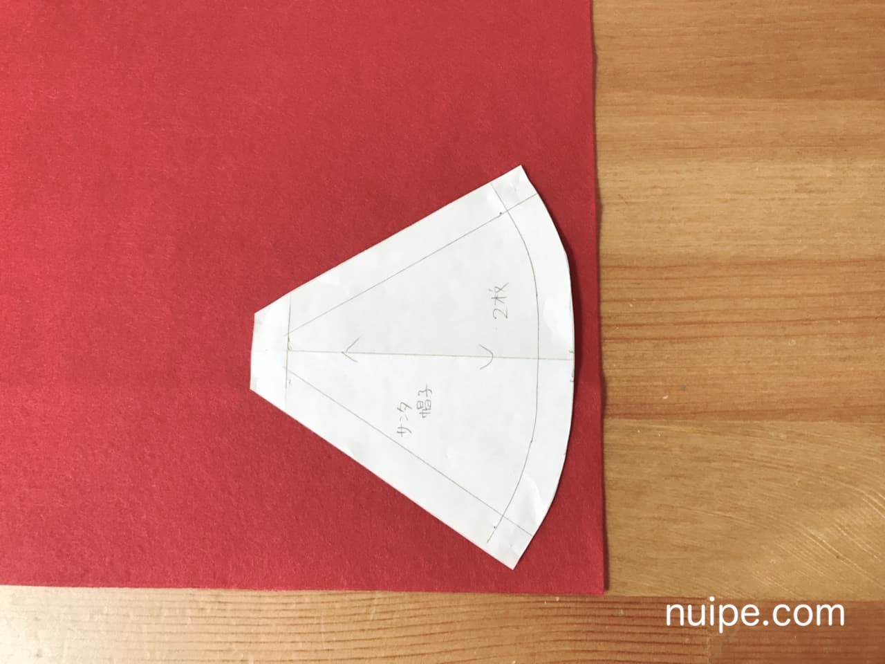 フェルトで作るサンタ帽子 Vol.2 無料型紙＆作り方 手作りおままごと手芸＊あまなつのフェルトキッチン＊