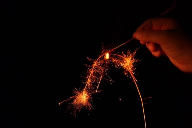 国産花火 西の線香国産花火 スボ手牡丹 筒井時正玩具国産花火製造所 日本製 : がらんどう 手仕事品と贈り物 - 通販 - Yahoo!ショッピング