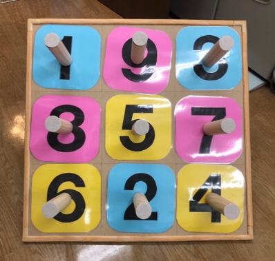 段ボールで輪投げ作り