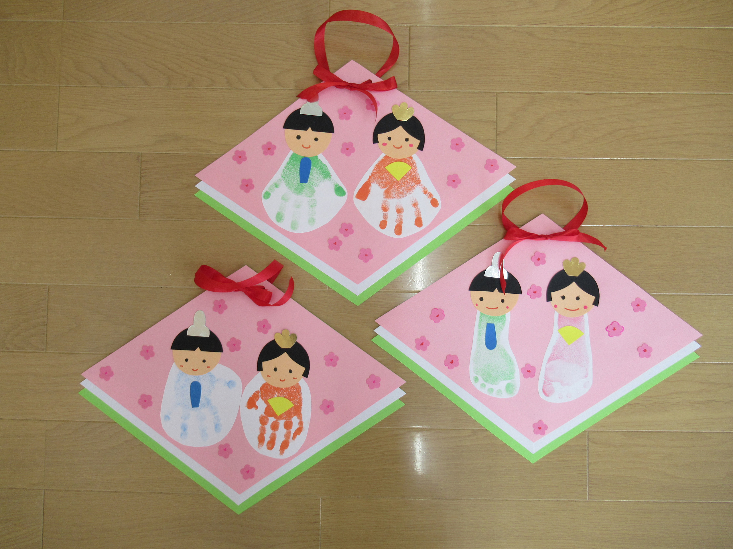 3月手形アートひなまつりサンプルpetapetaartpetapetaｰart®アドバイザー手形足形大津市親子子育て滋賀県ママパパ成長記録桃の節句