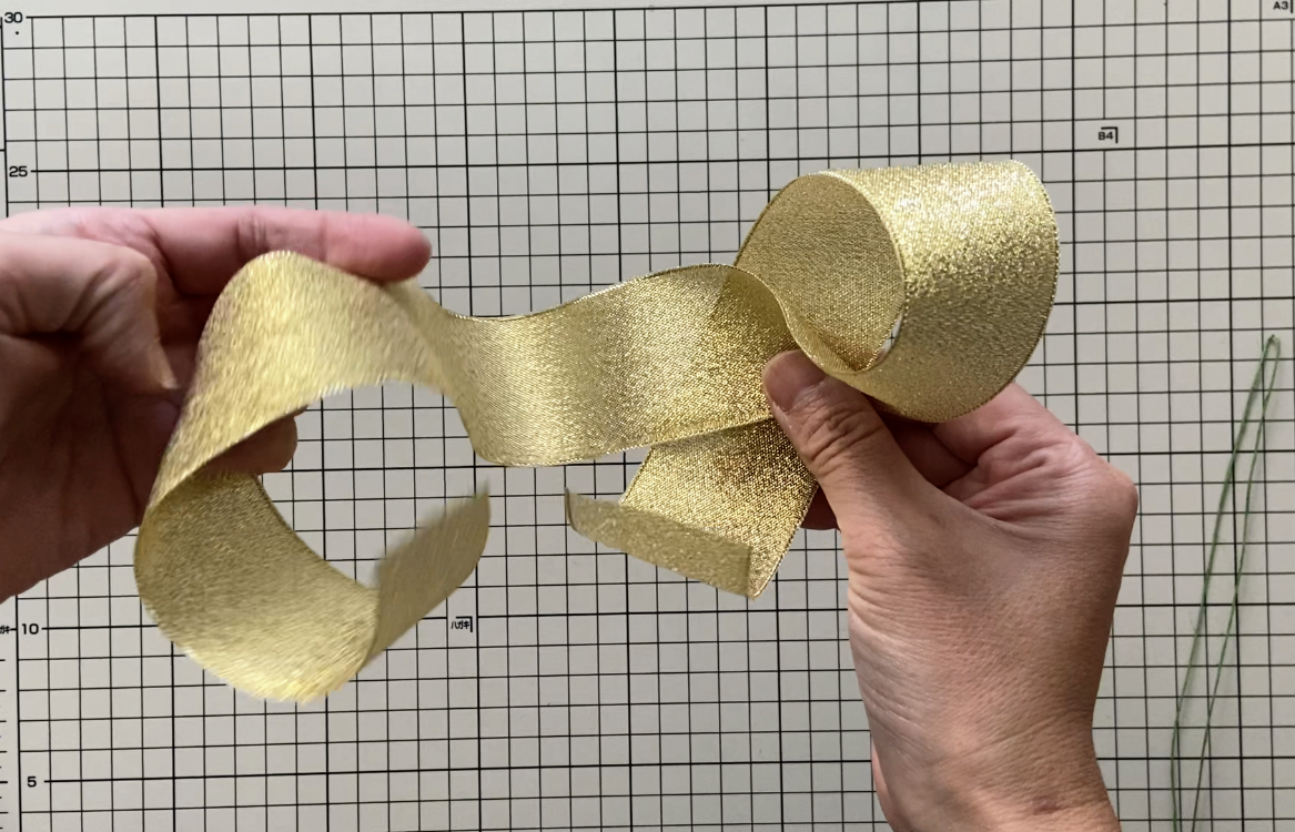 ハギレでリースを作るハギレ リボン 作り方TikTok