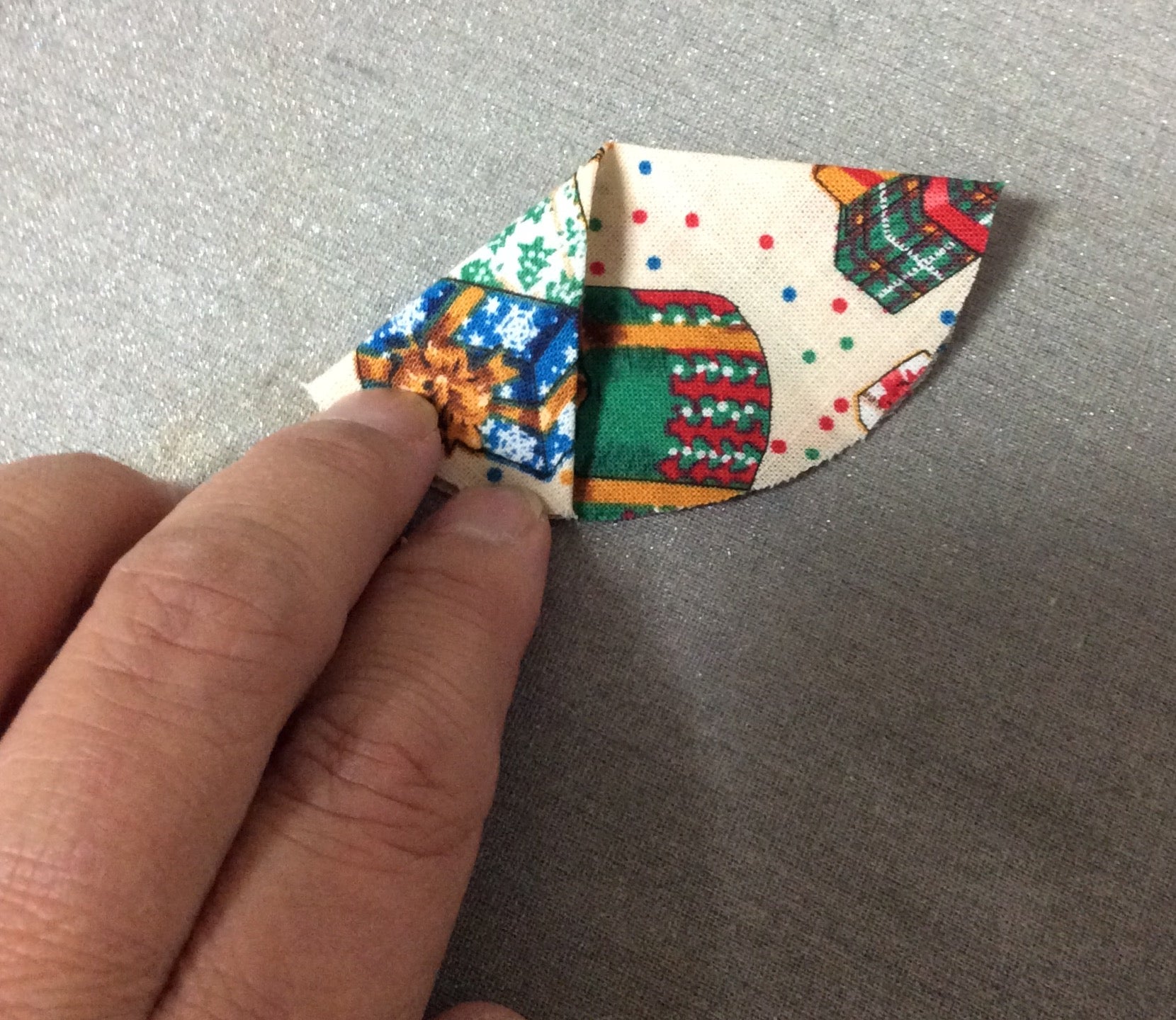 パッチワーク「スノードームみたいなミニキルト」の作り方ぬくもり