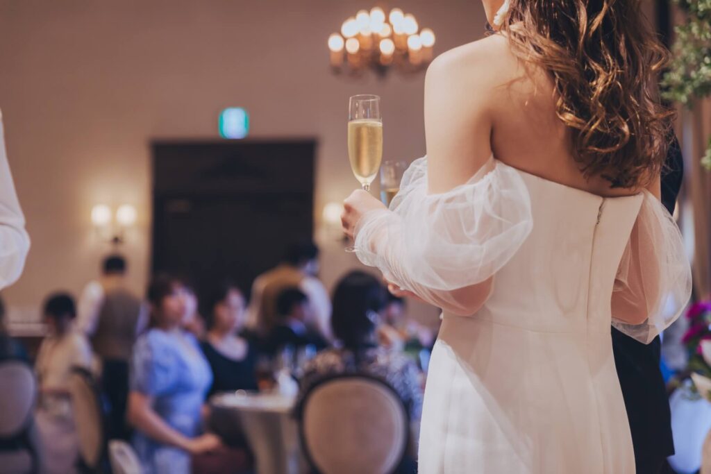 2025年版 結婚式におすすめのBGMとは？シーン別の定番曲や選び方を紹介