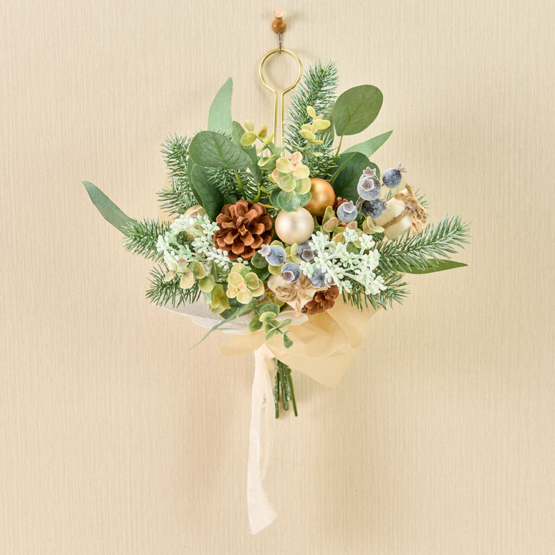 ◇クリスマスブーケ＊クラッチブーケ◇アームブーケ＊スワッグ＊ポインセチア クリスマス フォトウエディング 前撮り 壁掛け ブーケ BlueFlower 通販 8544681Creema クリーマ